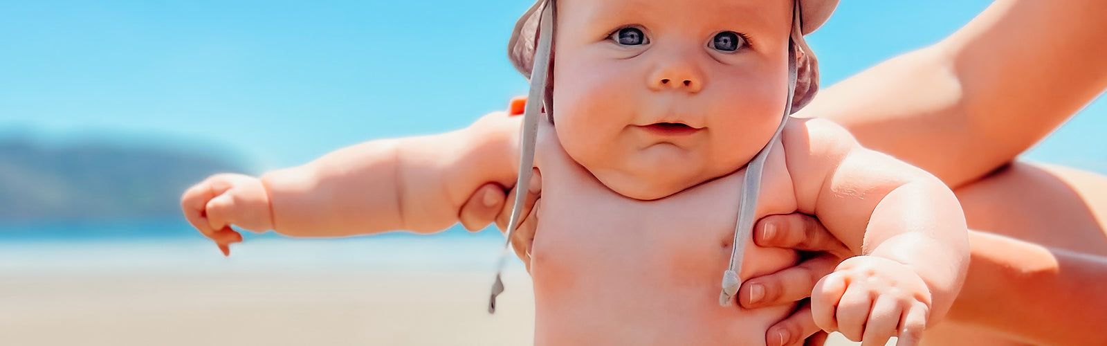 Baby beach essentials, gear & tips - Beach time with baby