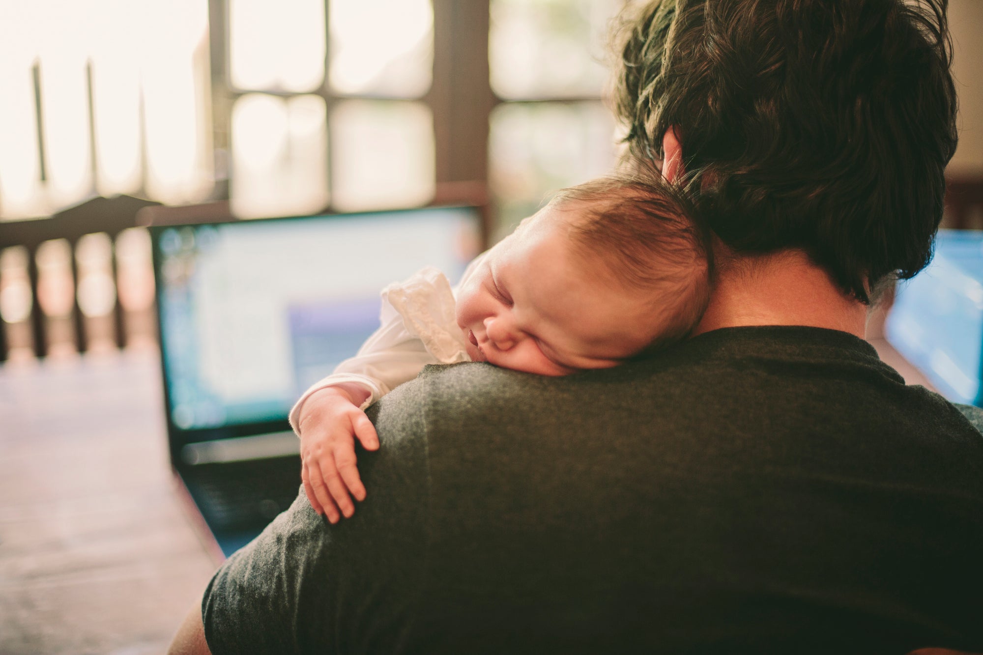 Fatherhood 101: Essential Tasks Every New Dad Should Master